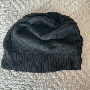 Beautiful Italian Yarn Beanie- Banana Republic